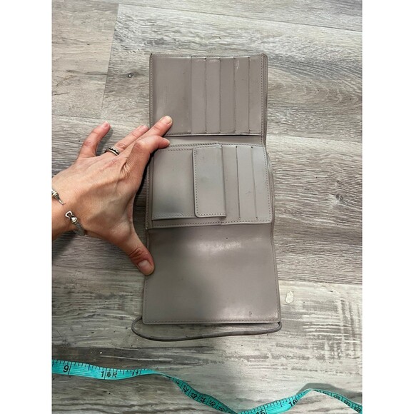 Authentic Vintage Louis Vuitton Wallet Trifold Women Lilac Epi Print - Picture 4 of 10